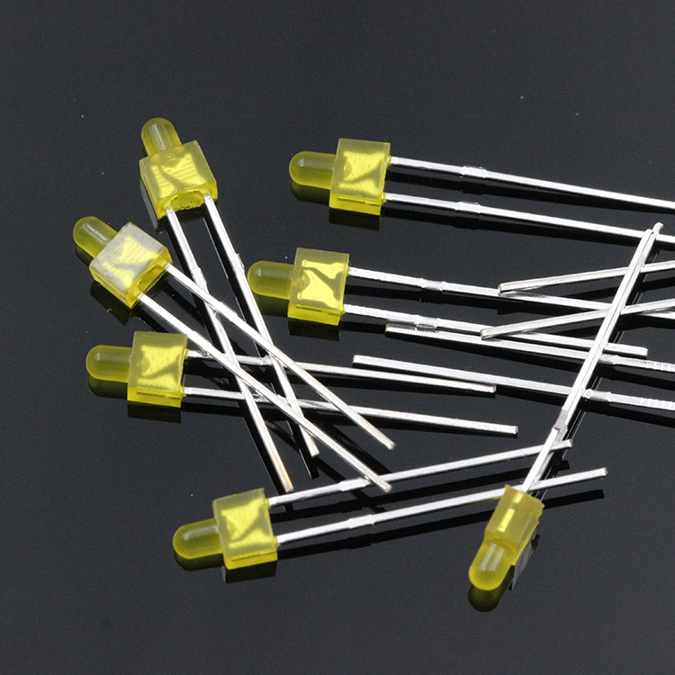 2MM灯珠矮头 方形led发光二极管F2黄发黄光 指示灯珠DIPLED奶嘴型