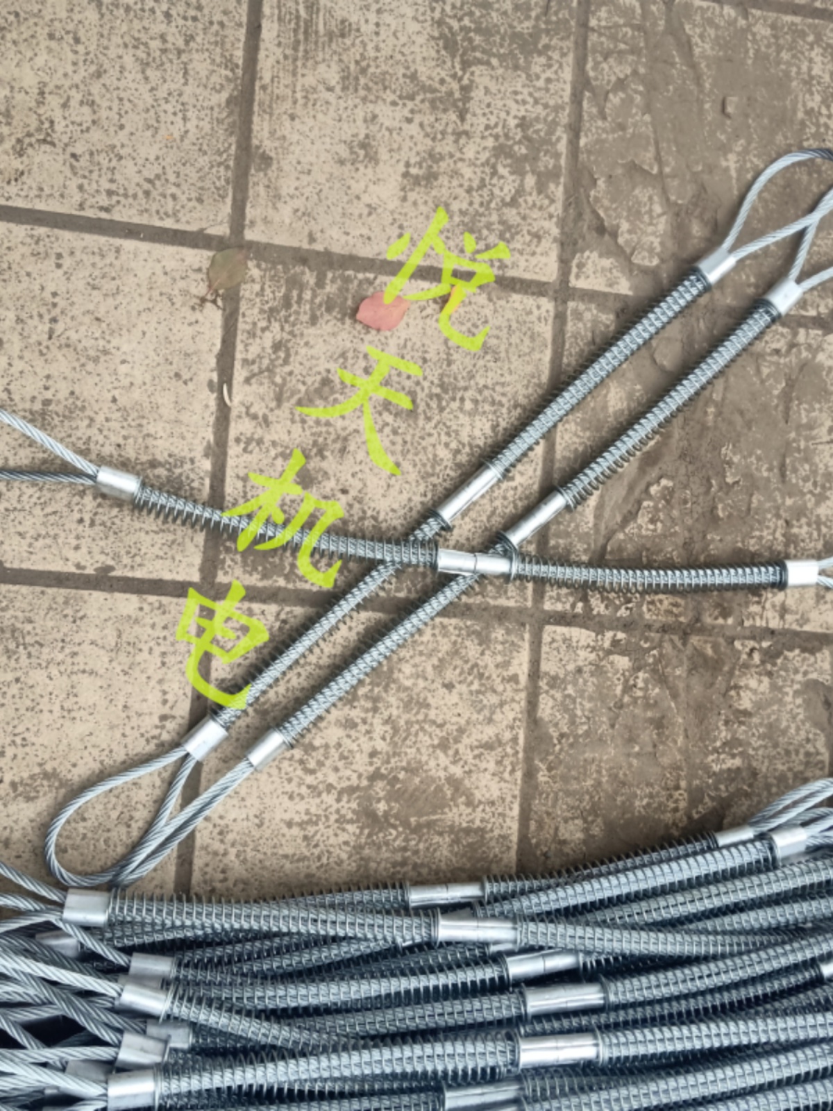 新品镀锌钢丝304钢丝绳高压防爆拉索链加粗油管保护绳软管护套568