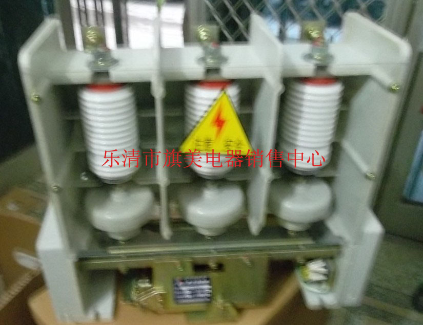 中国人民电器集团 JKW5-12/380V  低压无功补偿控制器