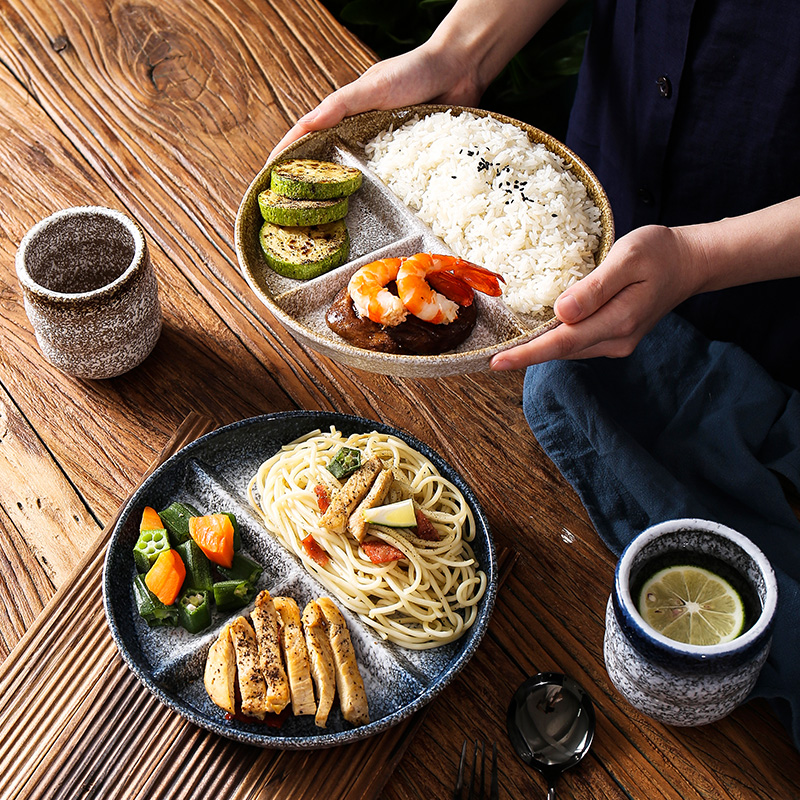 日式分隔餐具健身餐定食减肥分格餐盘减脂大人定量轻食一人食盘子