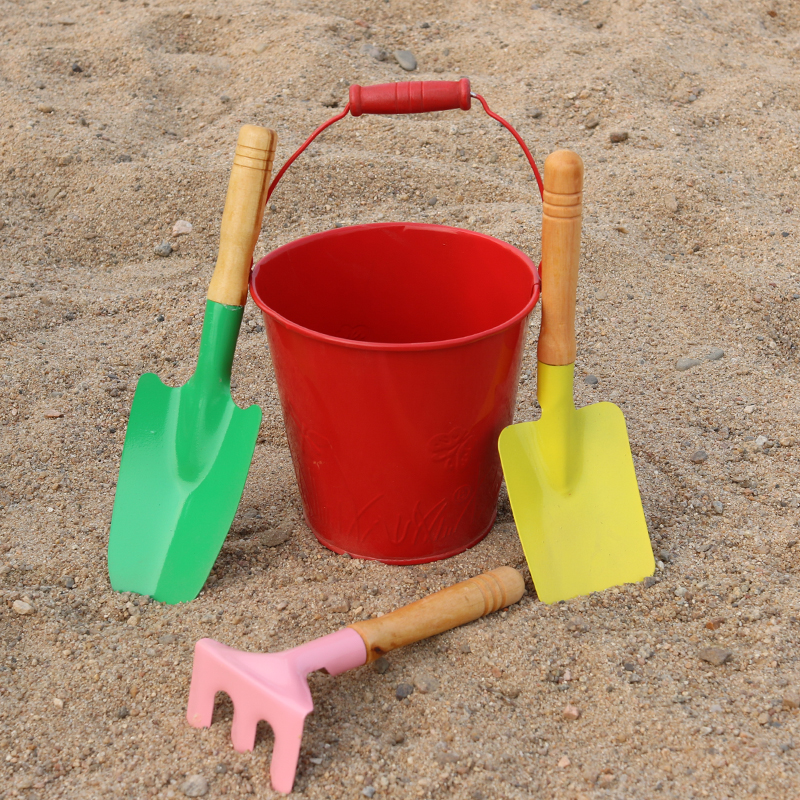 儿童铁铲铁桶沙滩玩具小孩铲子和桶套装宝宝赶海边玩沙子挖土工具