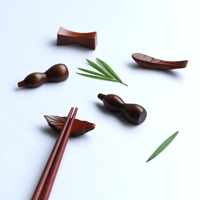 创意木制餐具筷架 日式个性复古筷子架 木质拍照摄影道具筷子托枕