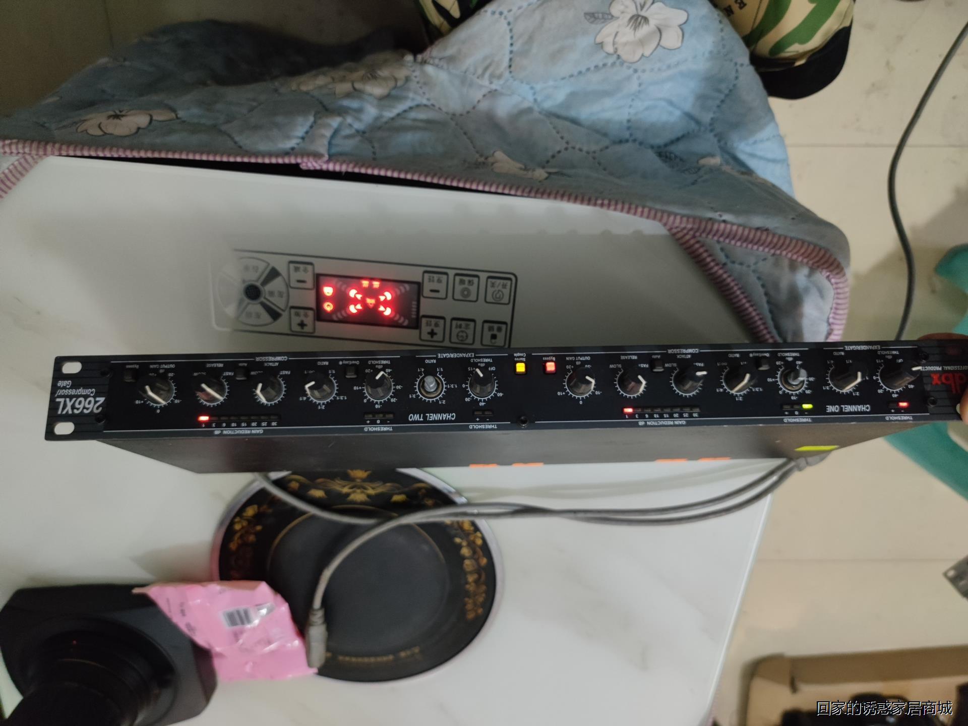 dbx 266xl压限器。保护音箱系统，防啸叫，抑制电压过大议价