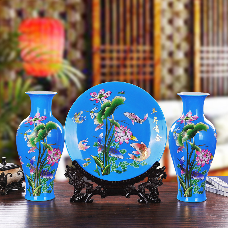景德镇陶瓷器 中国红年年有余三件套花瓶 挂盘客厅家居装饰品摆件