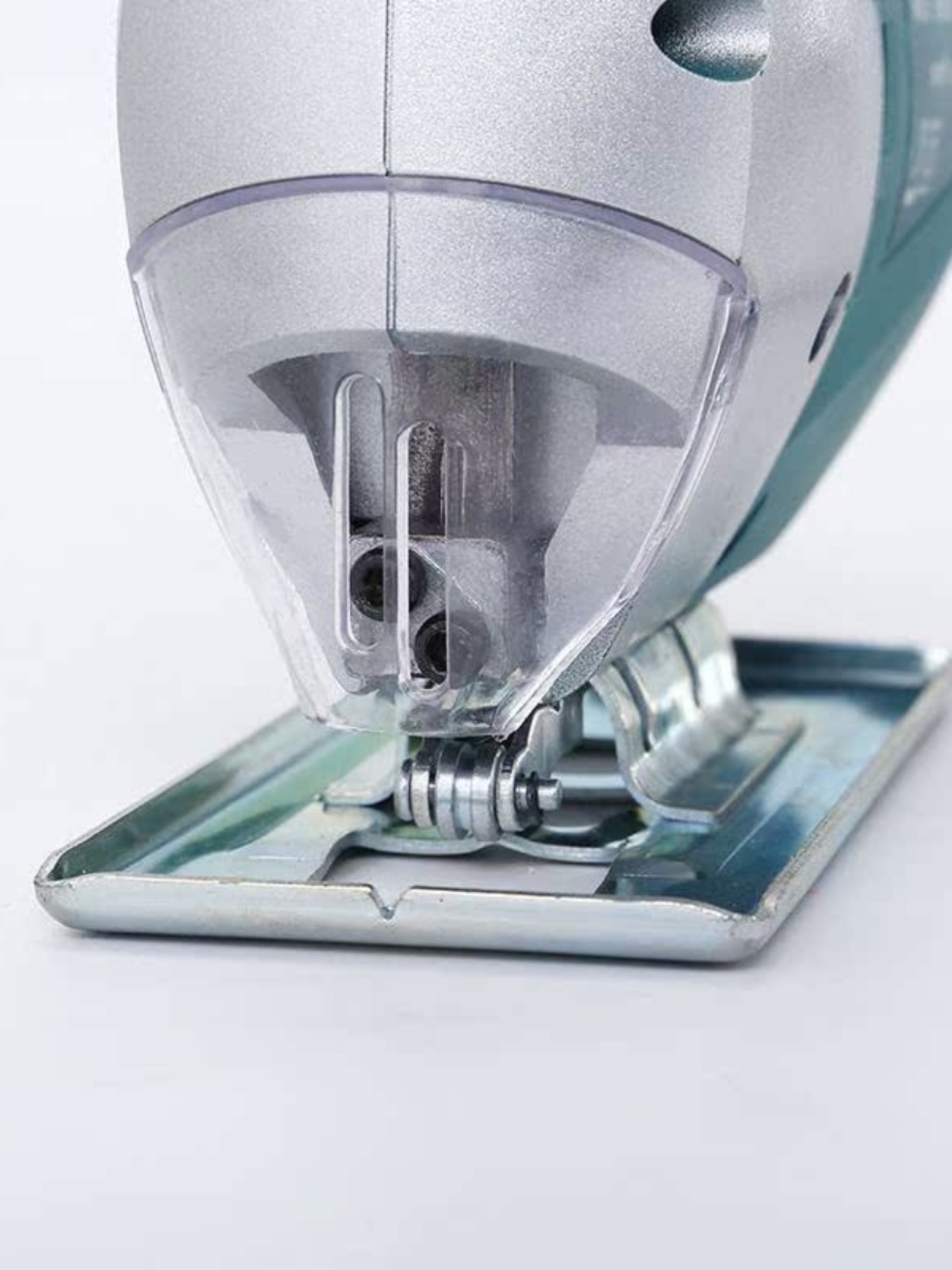 新款 电动曲线锯手持电锯家用迷你小型电动拉花锯电动工具。