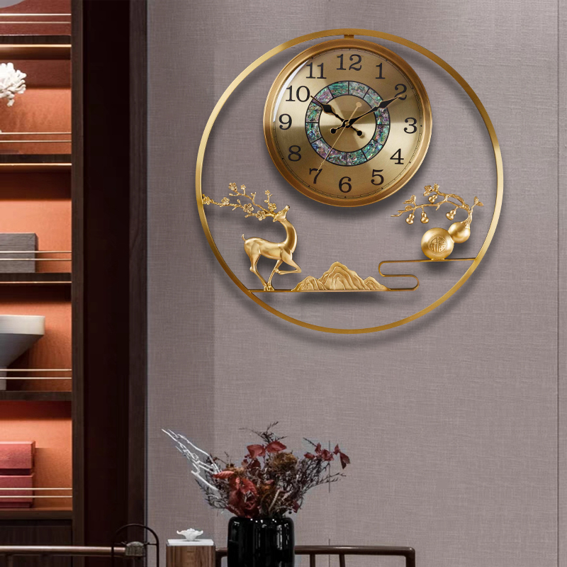 新中式黄铜挂钟客厅轻奢装饰鹿钟表家用古典创意时钟墙壁静音挂表