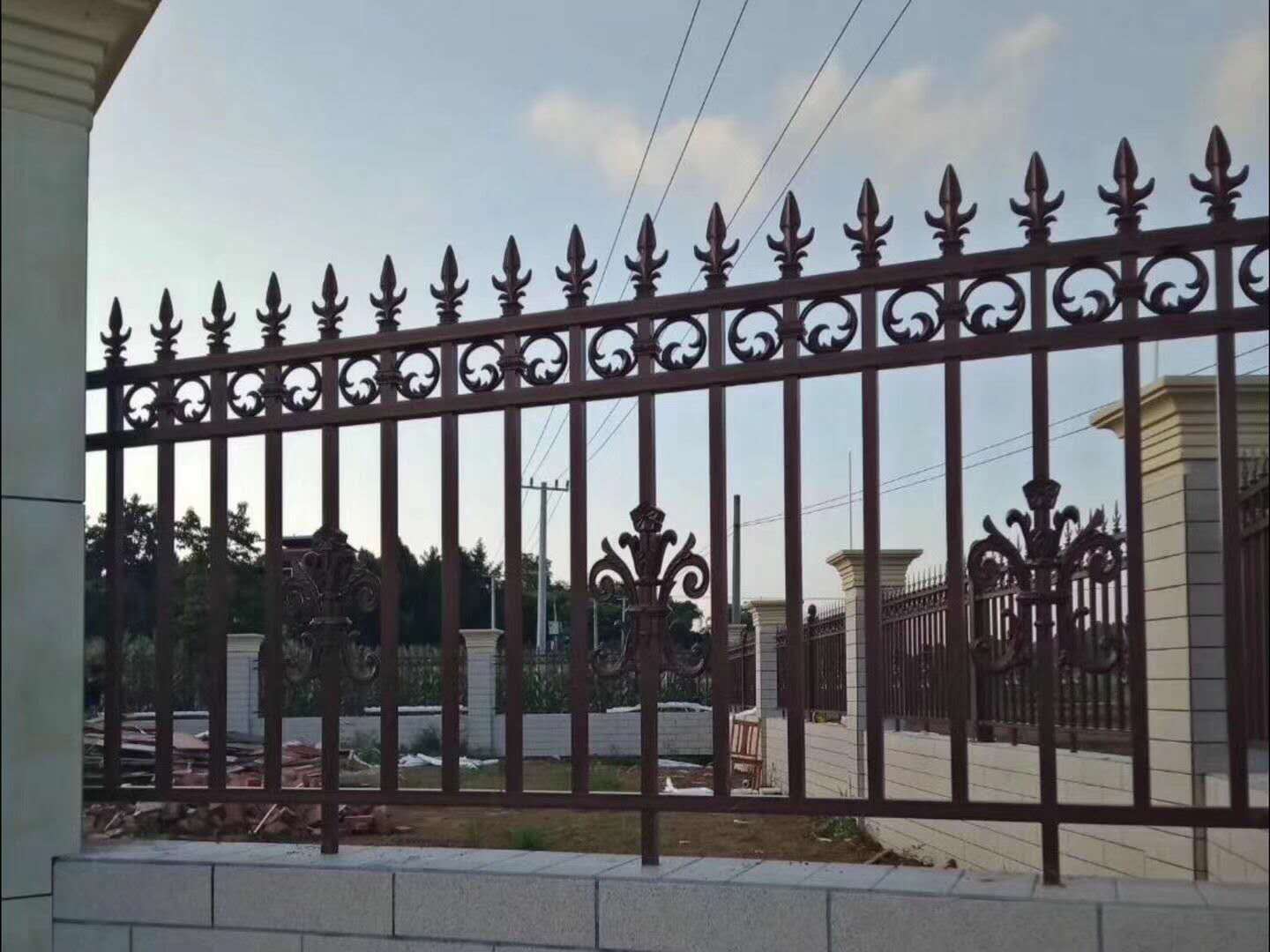 农村别墅围墙铝艺护栏铝合金阳台护栏楼梯扶手锌钢庭院栅栏围栏杆
