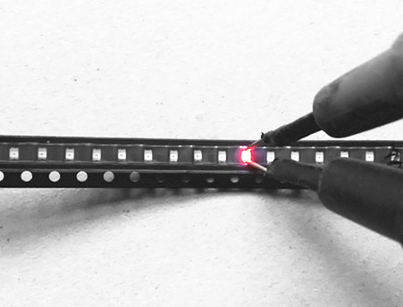 全新 高亮 0805 贴片LED 发光二极管LED 红光 红色红灯(每件20个)