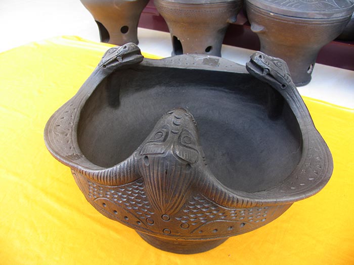云南特产香格里拉尼西黑陶家用木炭火盆藏族特色手工艺 包邮中号
