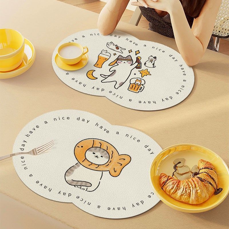 卡通可爱餐厅防滑垫可爱猫咪防水防油免洗杯垫家用可裁剪皮革餐垫