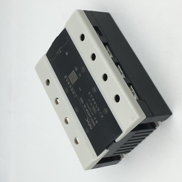 NNC欣大直流固态继电器NNG1-3/032F-38 100Z TSR-100DA可控硅模块