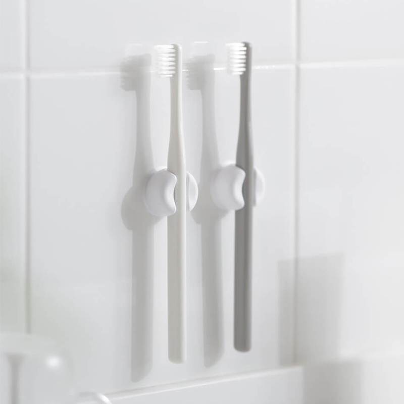 浴室牙刷架免打孔吸盘式支架牙具置物架壁挂洗漱台牙膏收纳夹简约