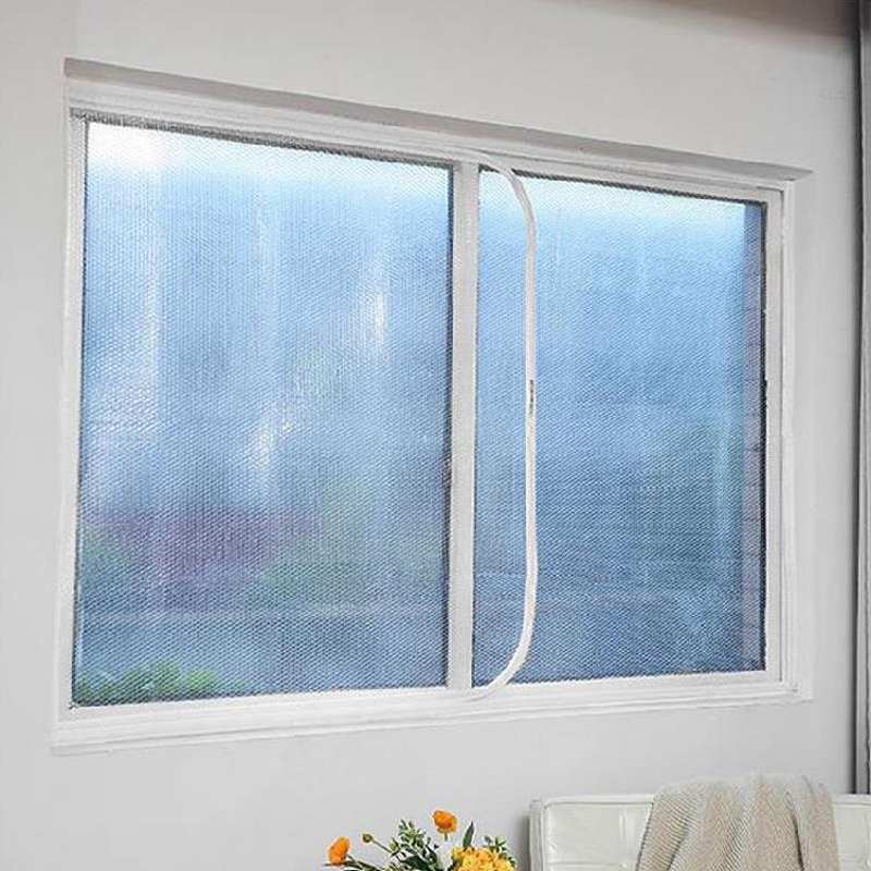 卧室窗户加厚保温膜风挡气泡窗玻璃家门隔音膜密封贴。房门塑钢。