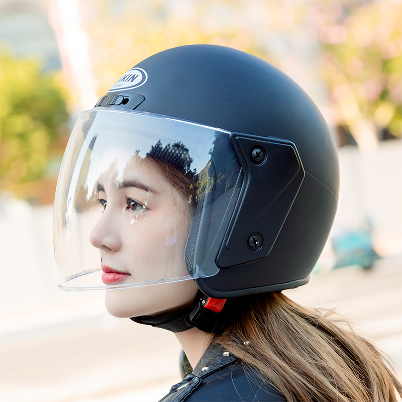 3C认证电动电瓶车头盔灰男女士款四季通用冬季半盔安全帽全盔