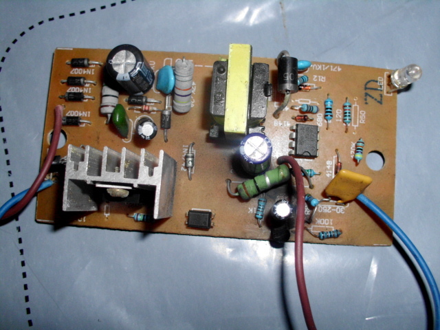 开关电源 充电器 led驱动220v转12v电源模块 电子变压器带指示