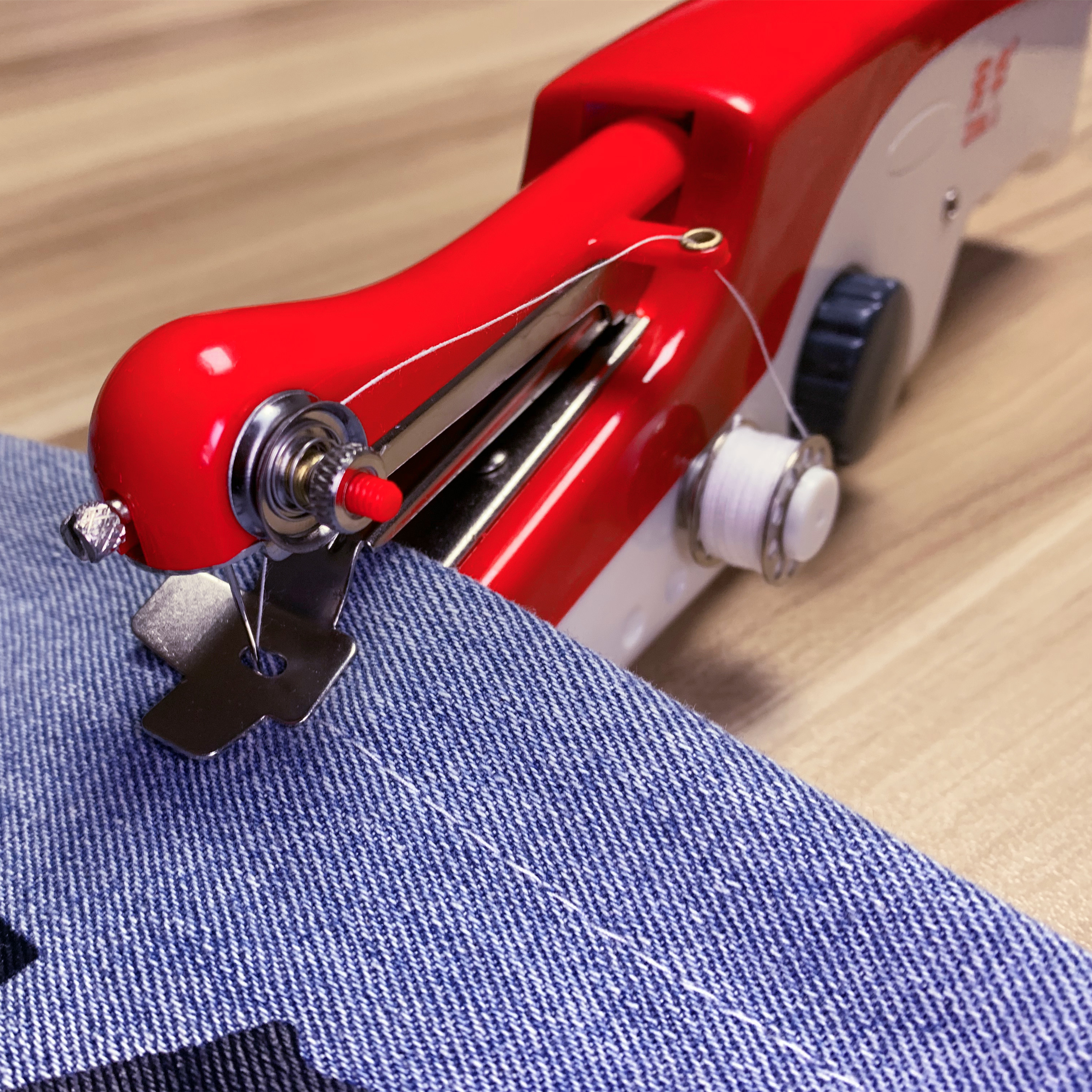 芳华便携式手工手持家用小型迷你电动裁缝机缝纫微型简易缝衣机器