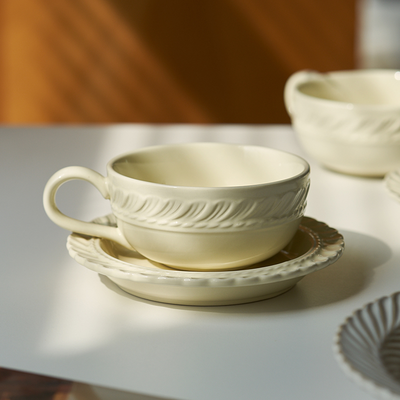肆月欧式复古马克杯女生杯子家用燕麦早餐杯酸奶杯大容量陶瓷杯碟